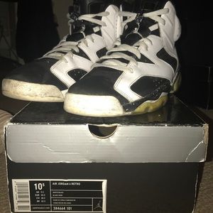 Air Jordan Retro 6 "Oreo"